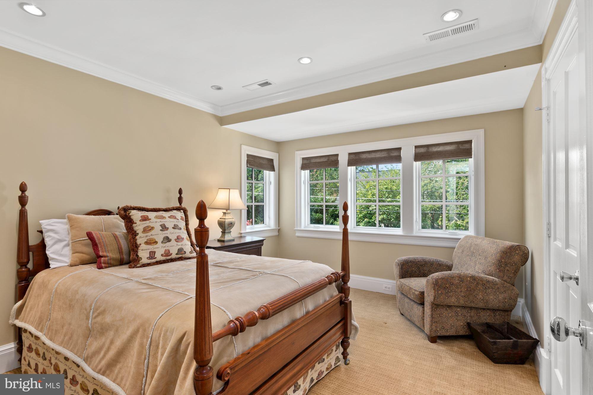 LANGLEY FARMS - Residential