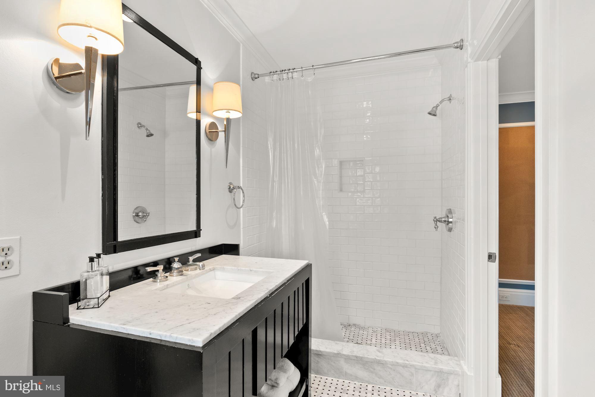 LANGLEY FARMS - Residential