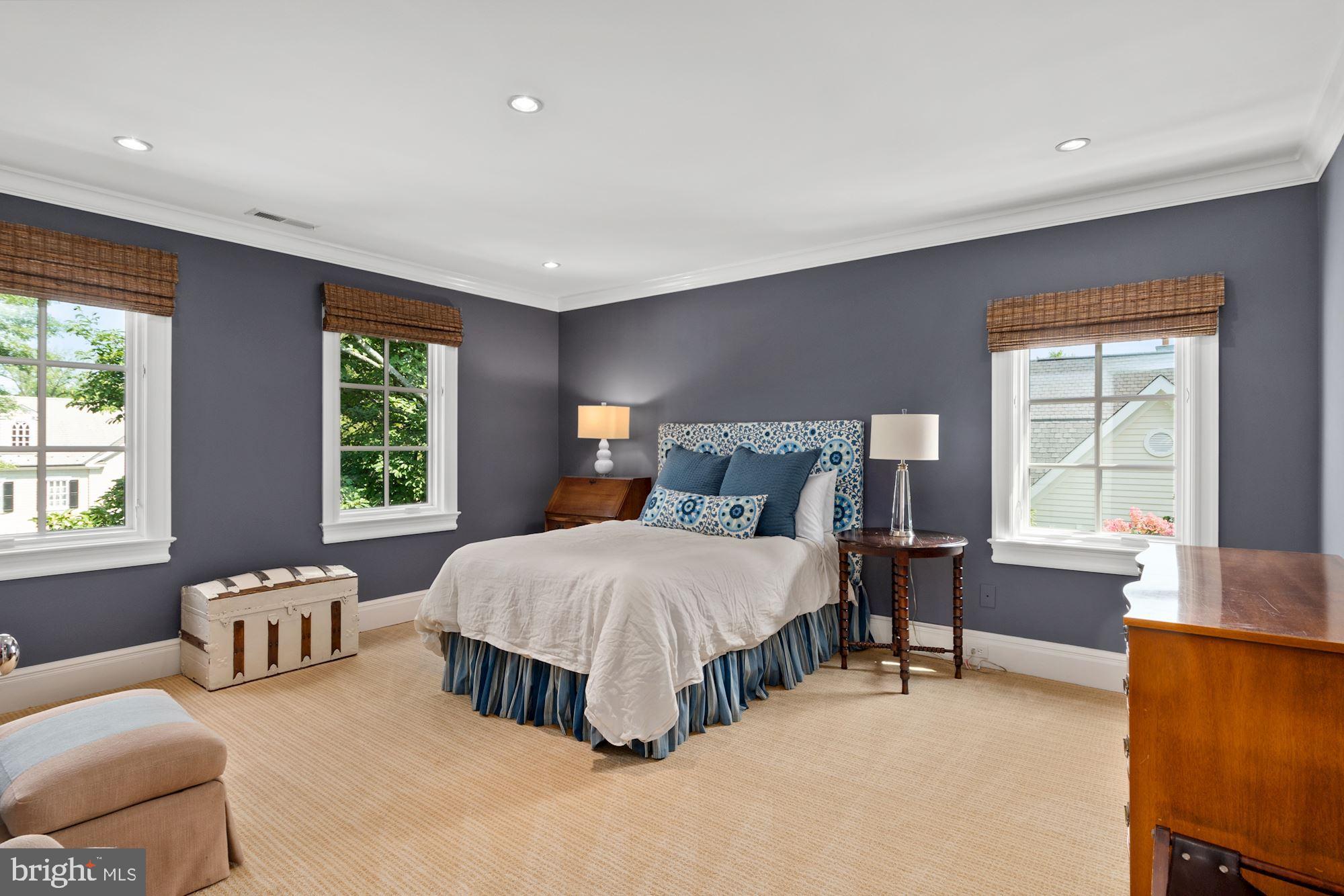 LANGLEY FARMS - Residential