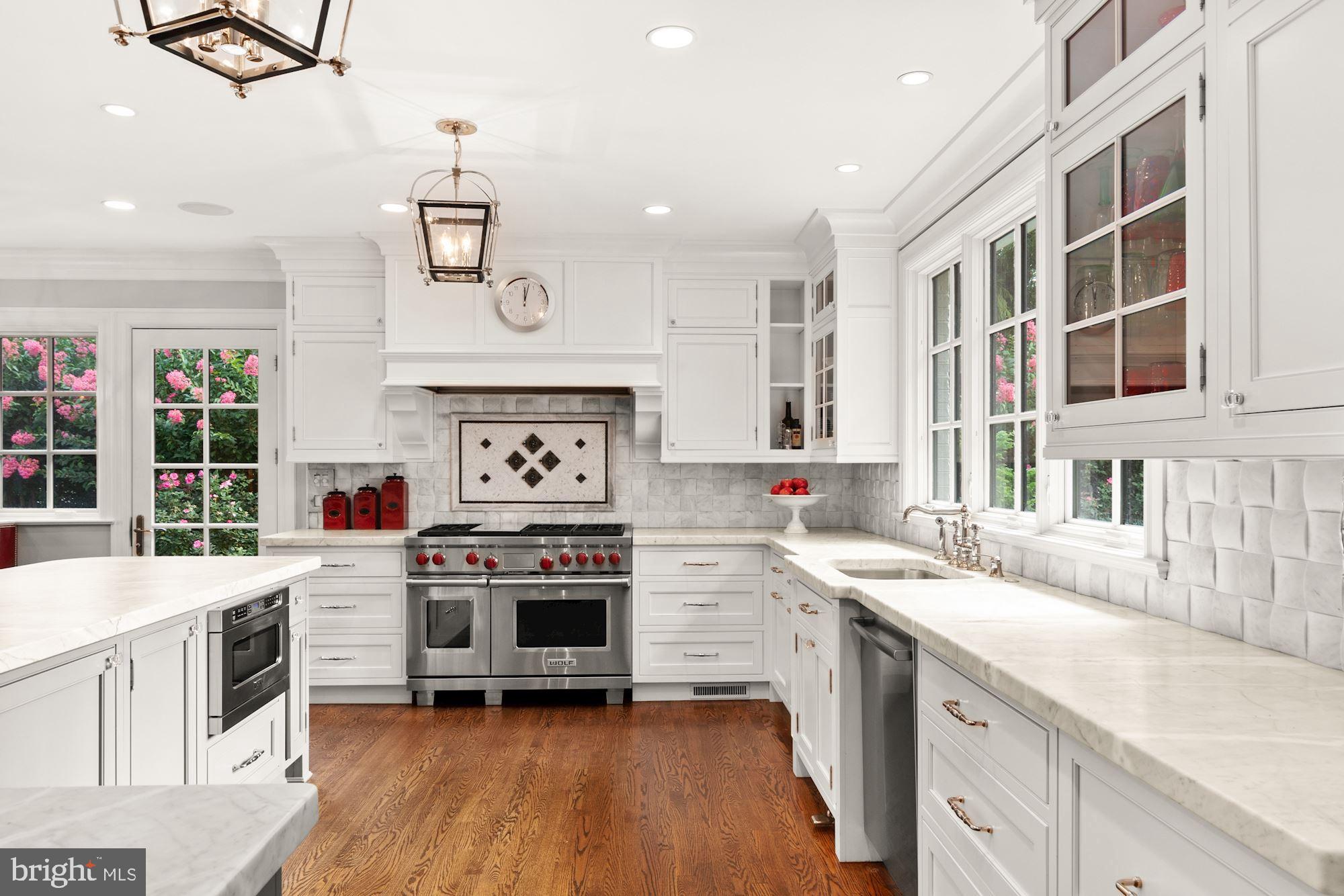 LANGLEY FARMS - Residential