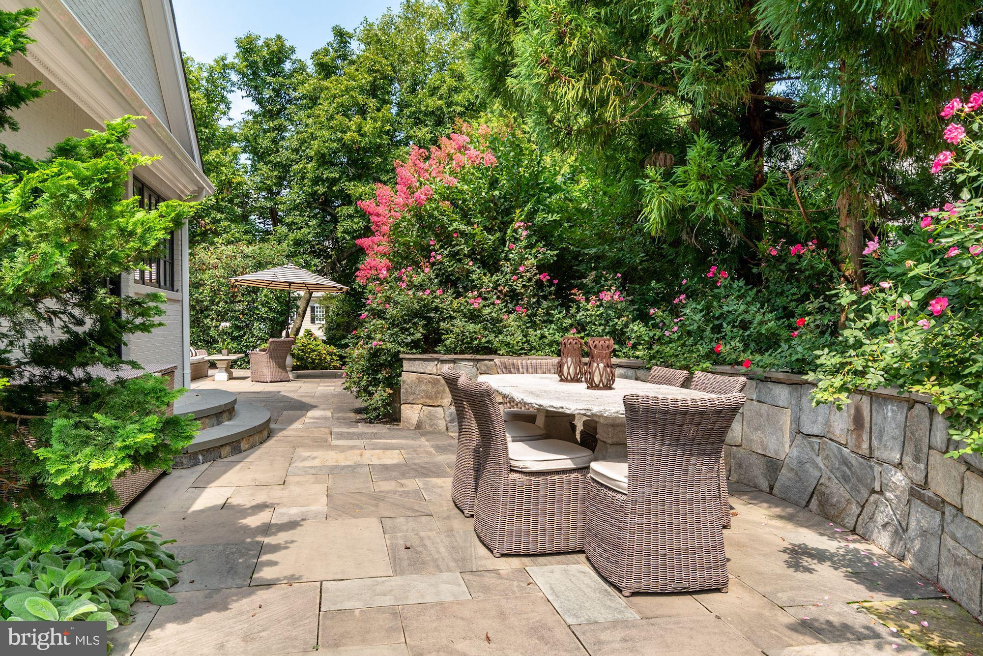 LANGLEY FARMS - Residential