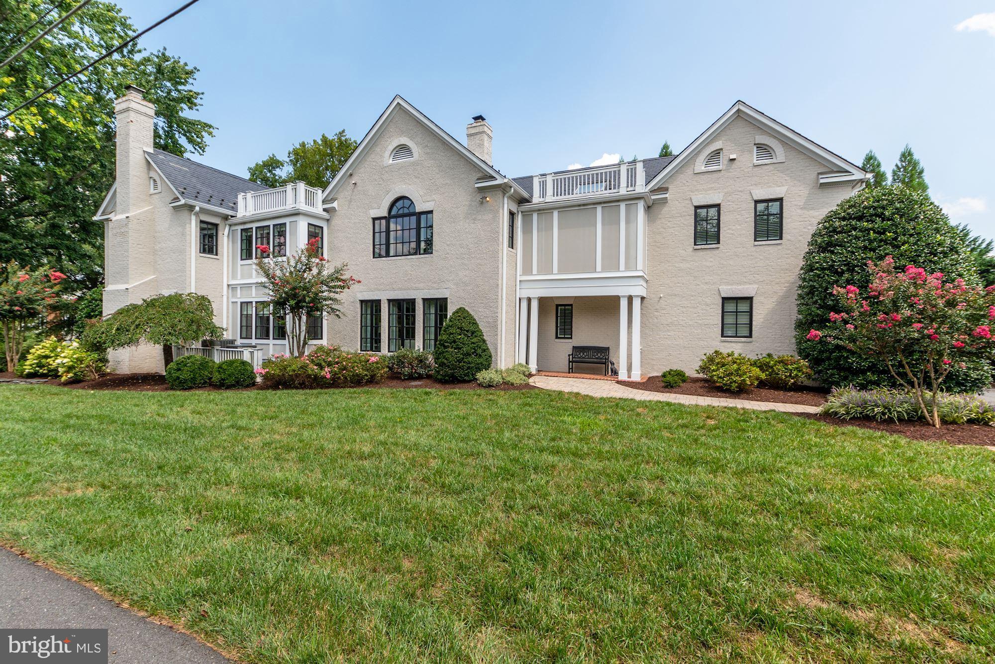 LANGLEY FARMS - Residential