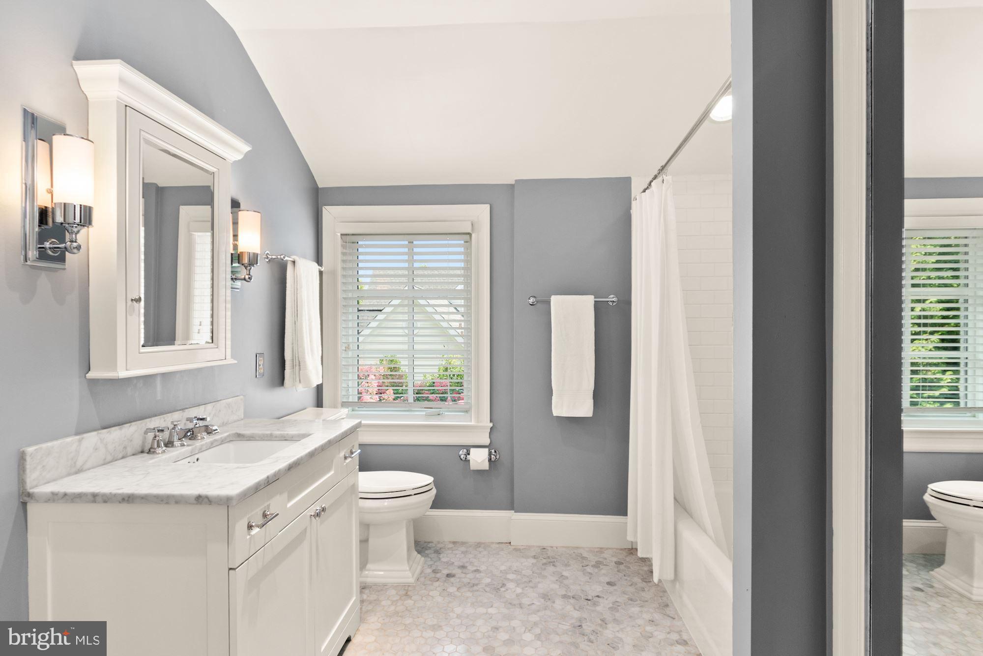 LANGLEY FARMS - Residential