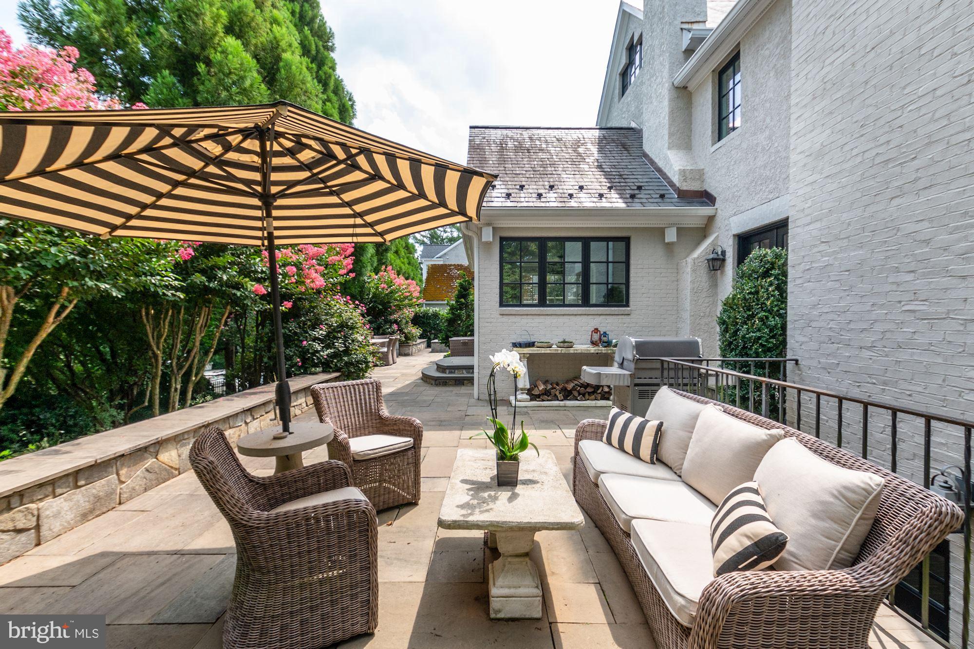 LANGLEY FARMS - Residential