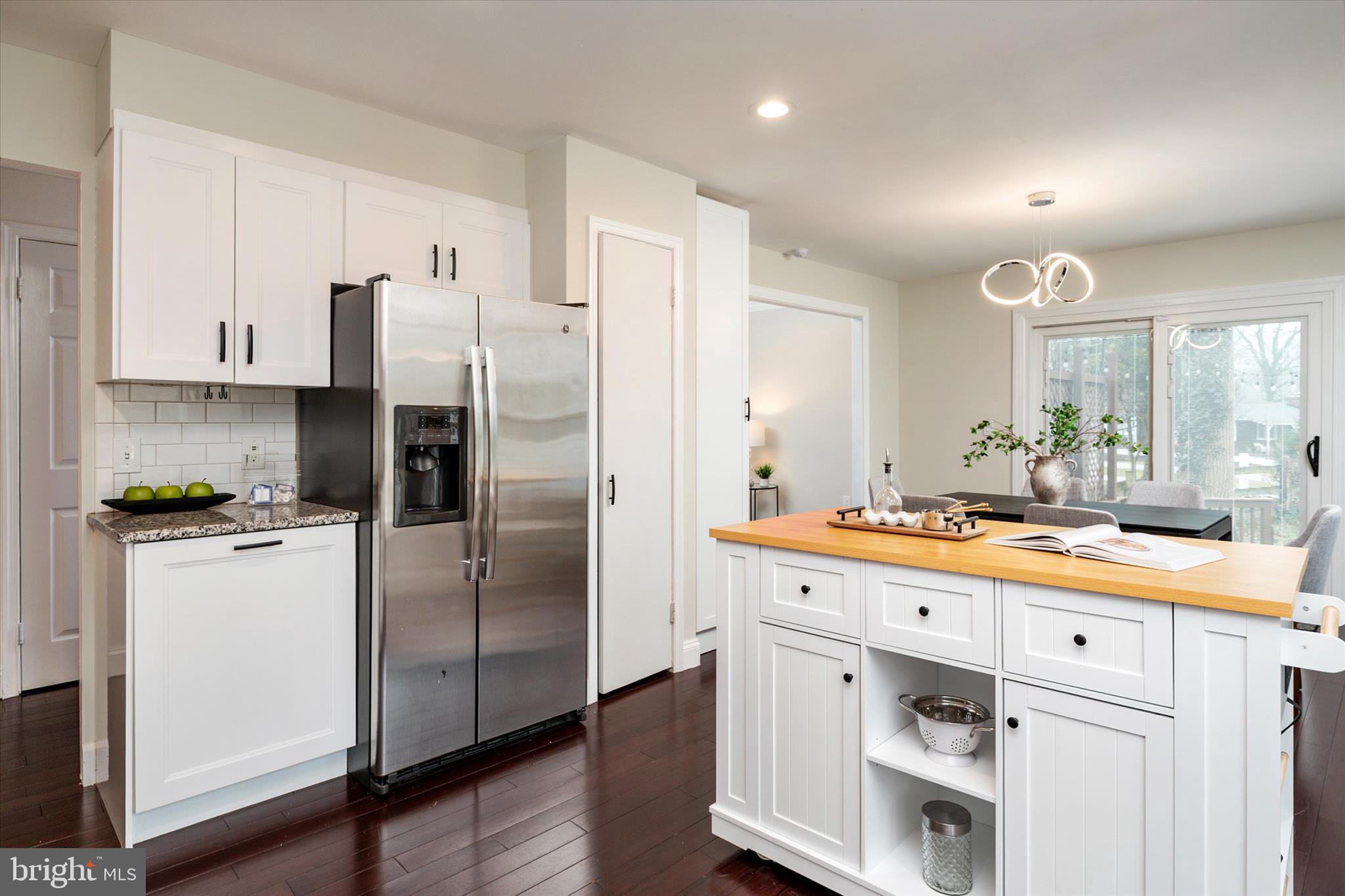 HILLSMERE ESTATES - Residential