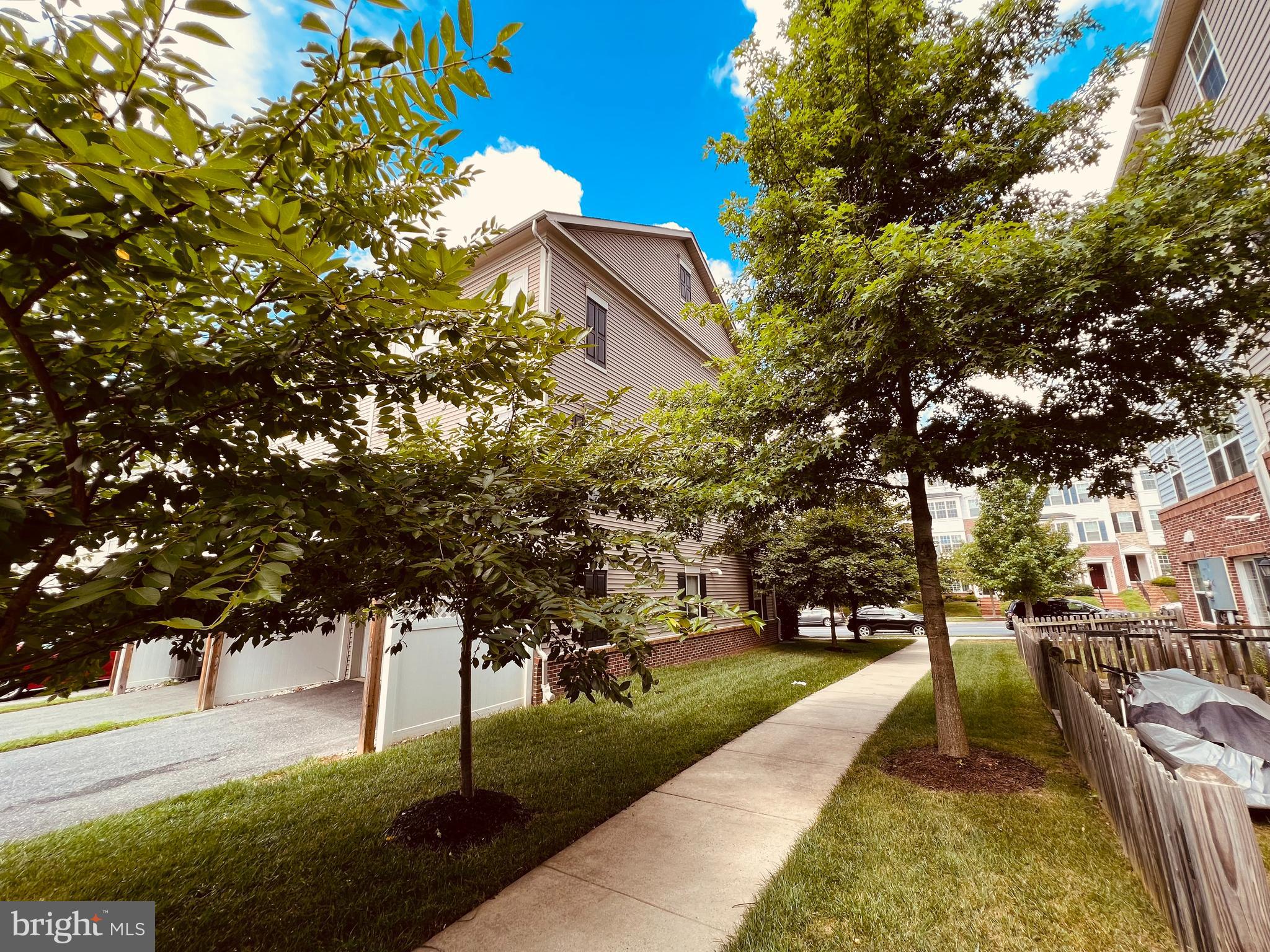 CLARKSBURG VILLAGE - Residential Lease