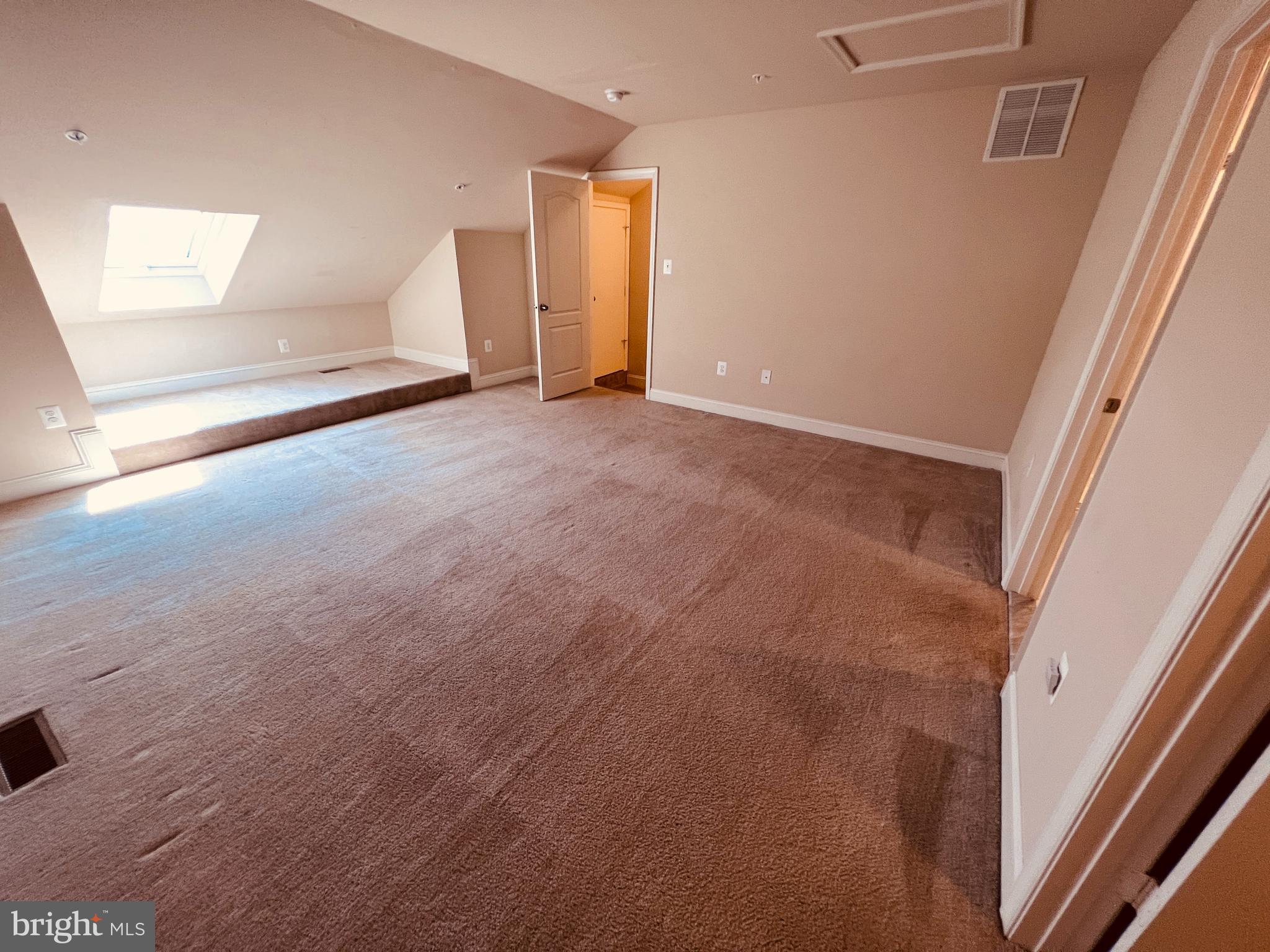 CLARKSBURG VILLAGE - Residential Lease