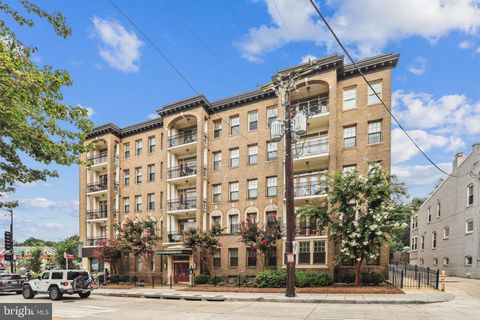 2902 PORTER STREET NW 43 WASHINGTON DC 20008
