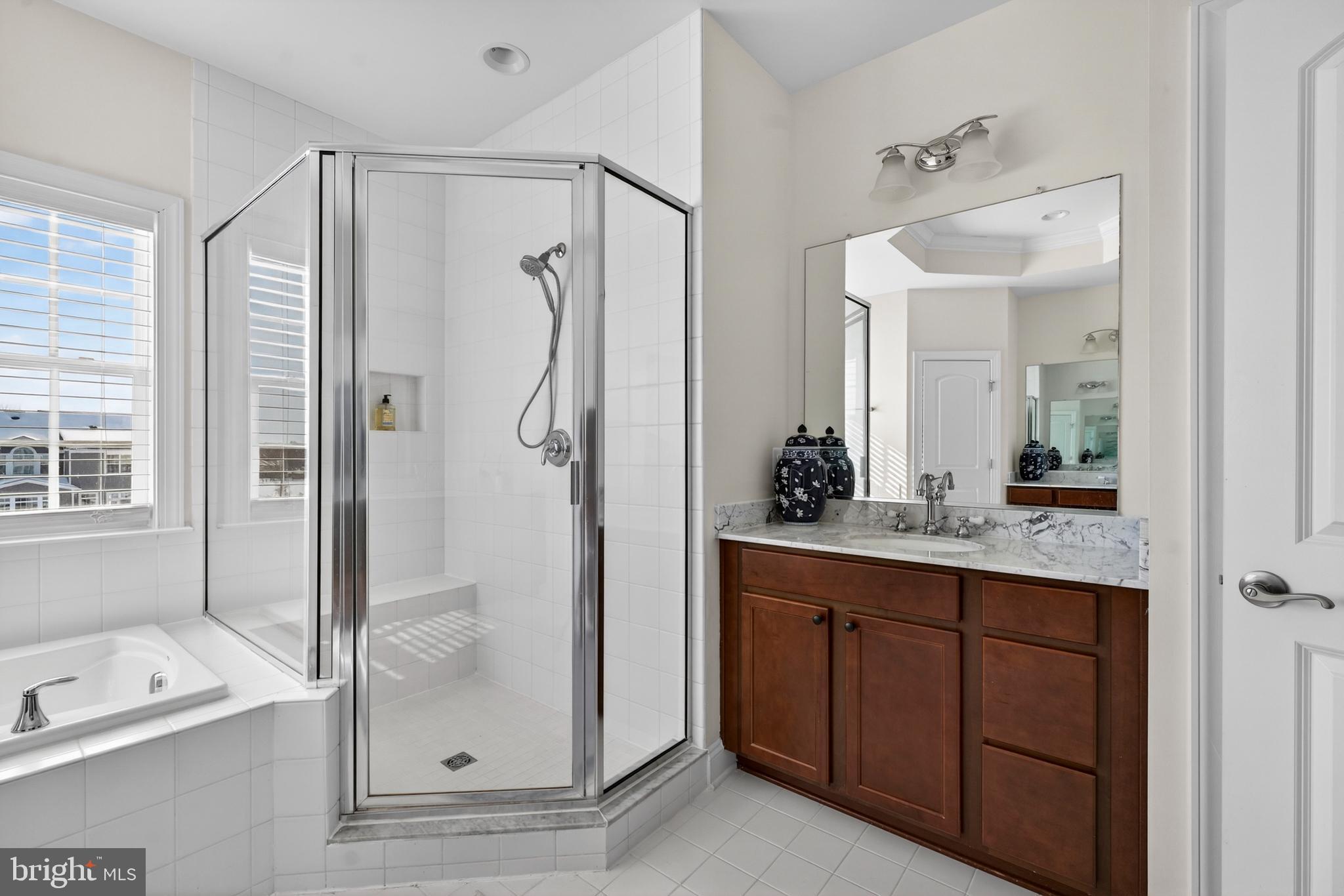 BURSTEIN - Residential