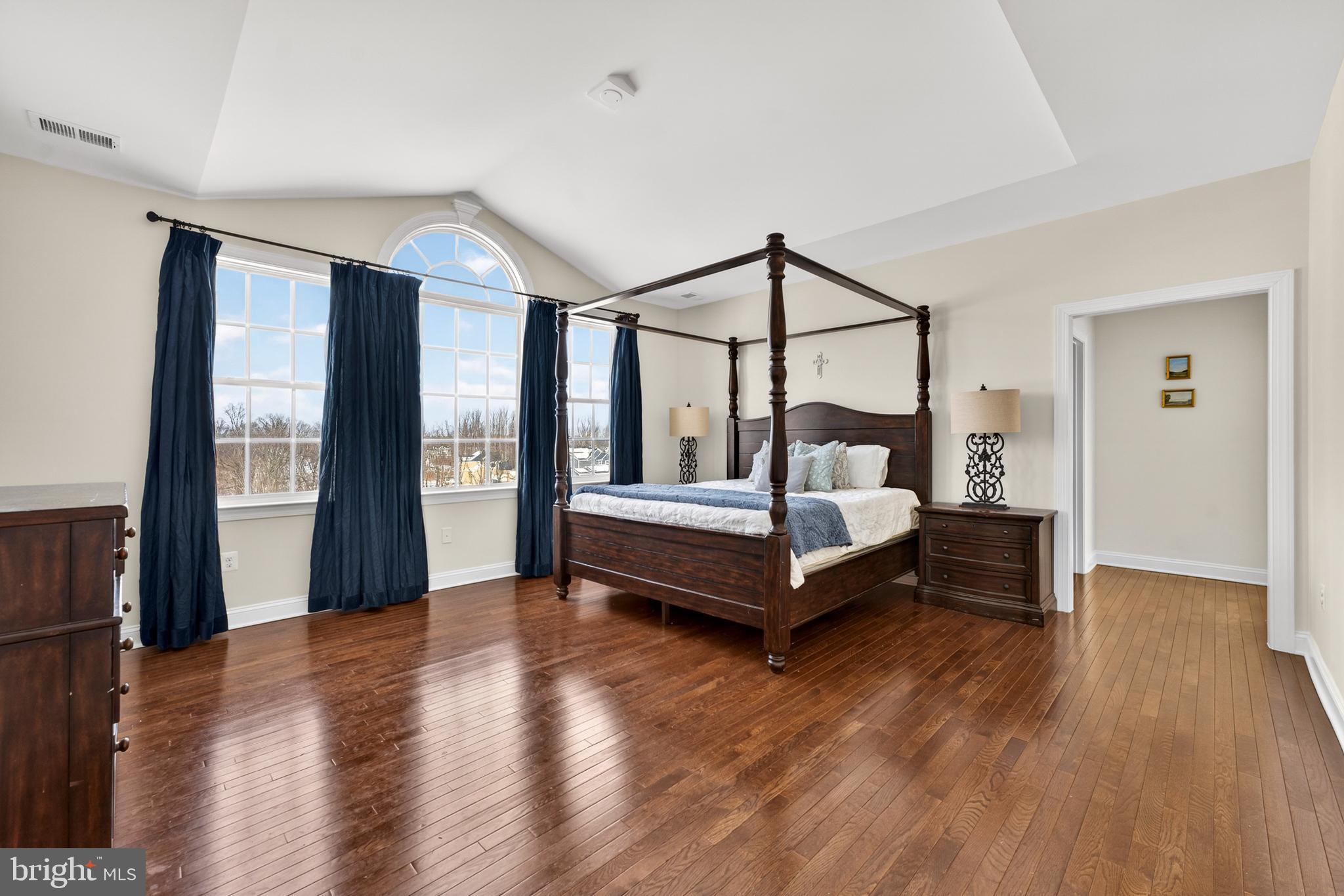 BURSTEIN - Residential