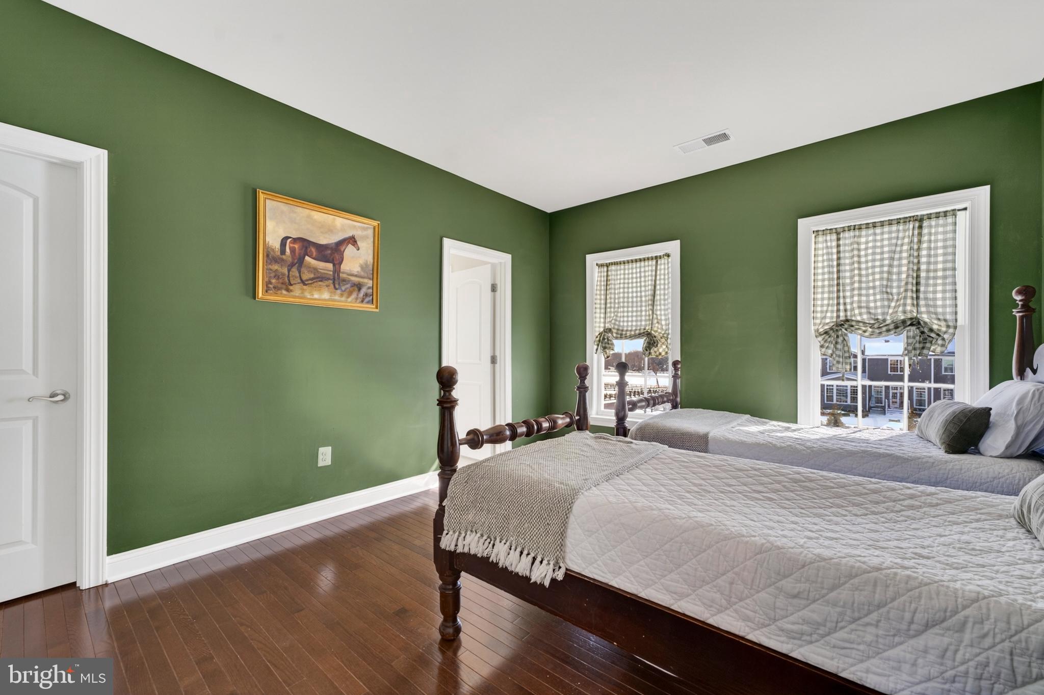 BURSTEIN - Residential