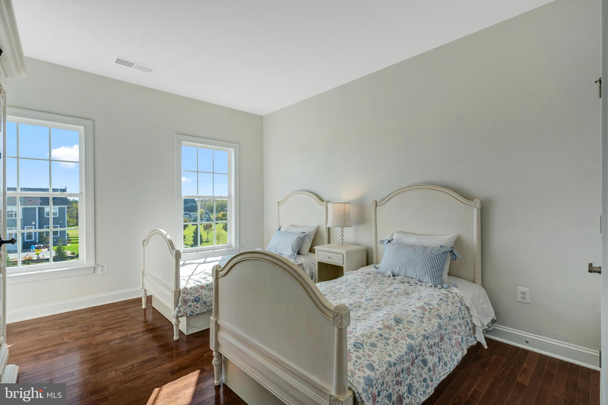 BURSTEIN - Residential