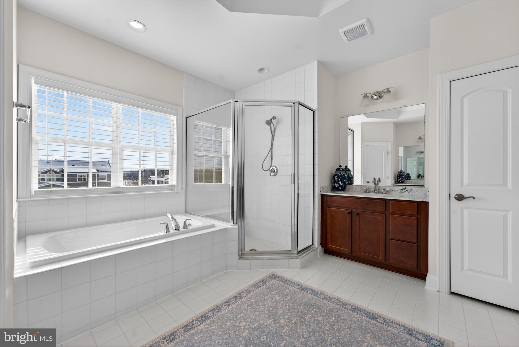 BURSTEIN - Residential