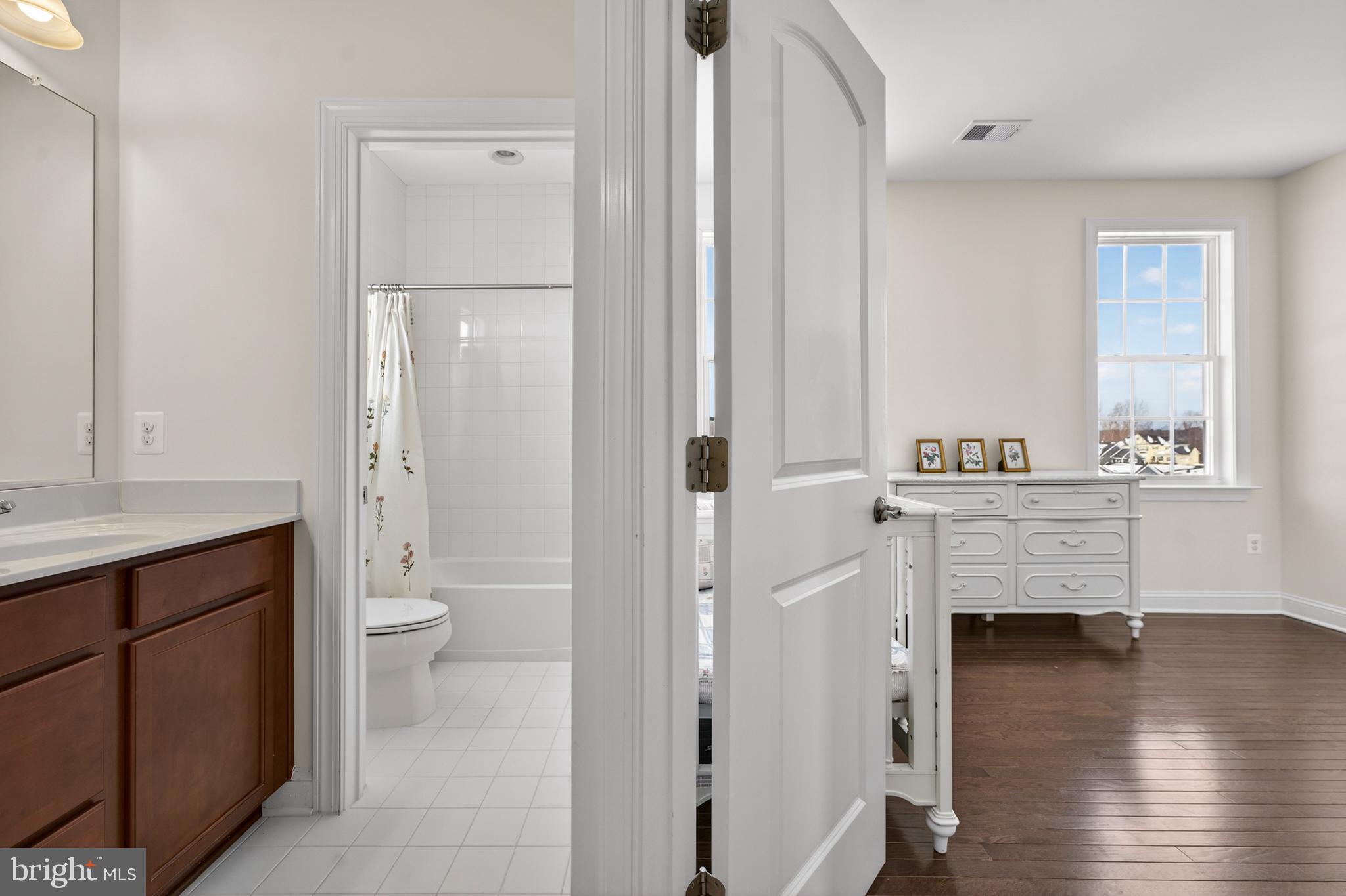 BURSTEIN - Residential