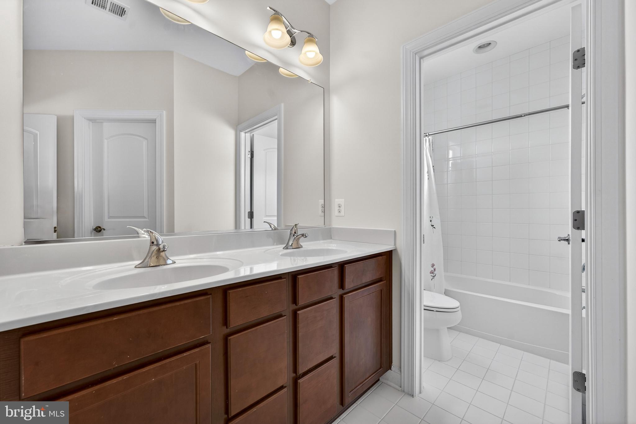 BURSTEIN - Residential