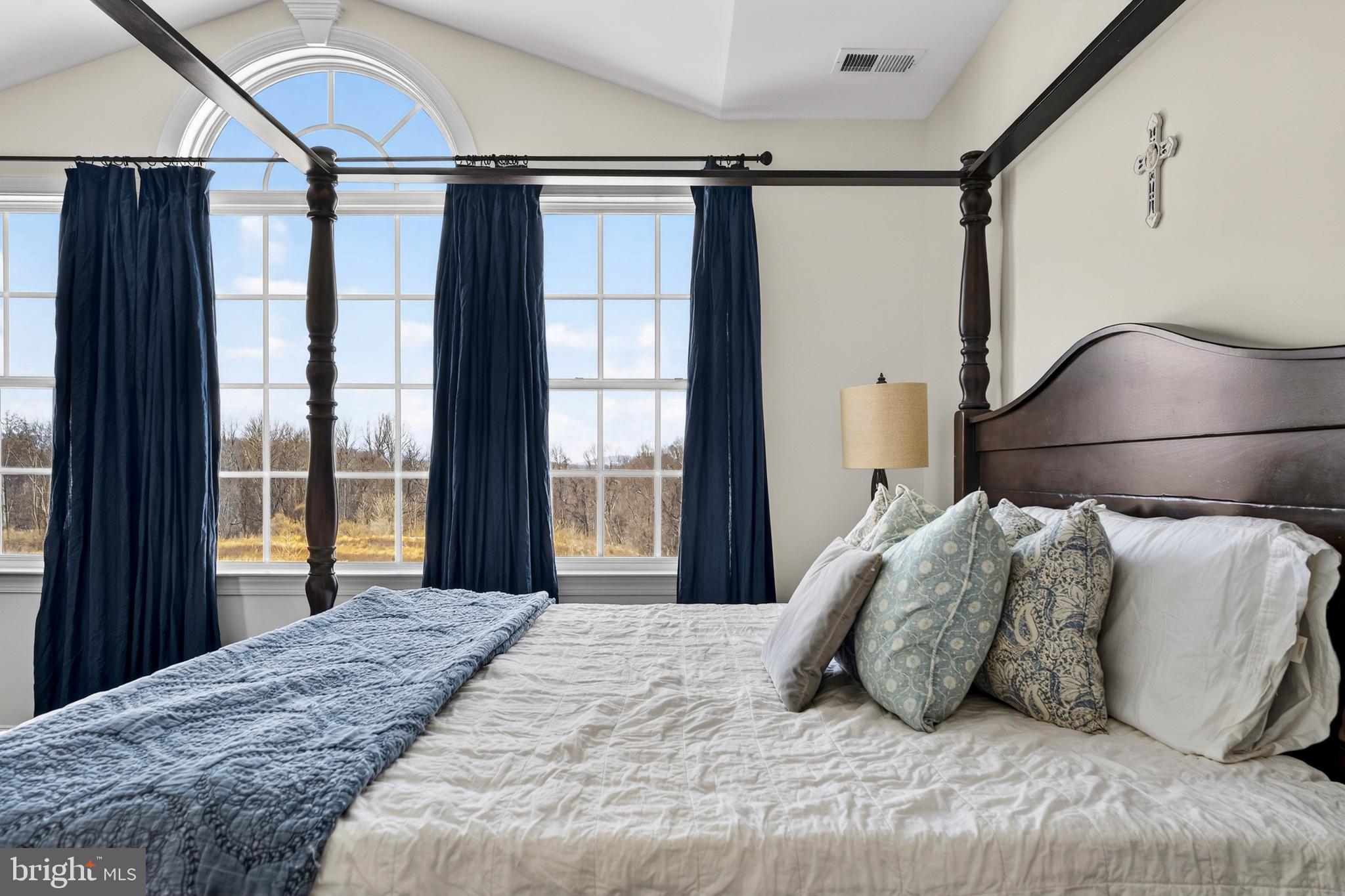 BURSTEIN - Residential