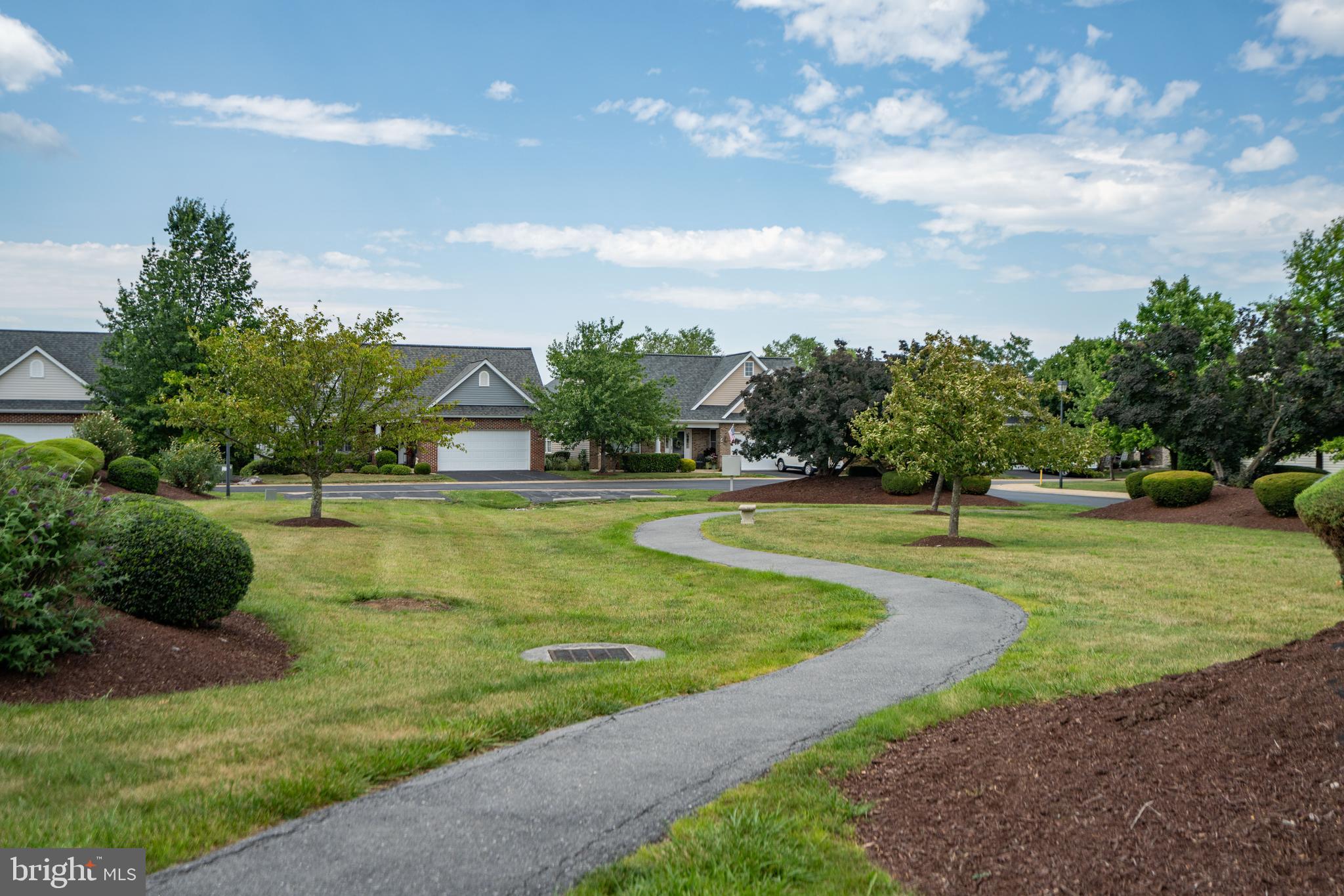 CROSS CREEK VILLAGE - Residential