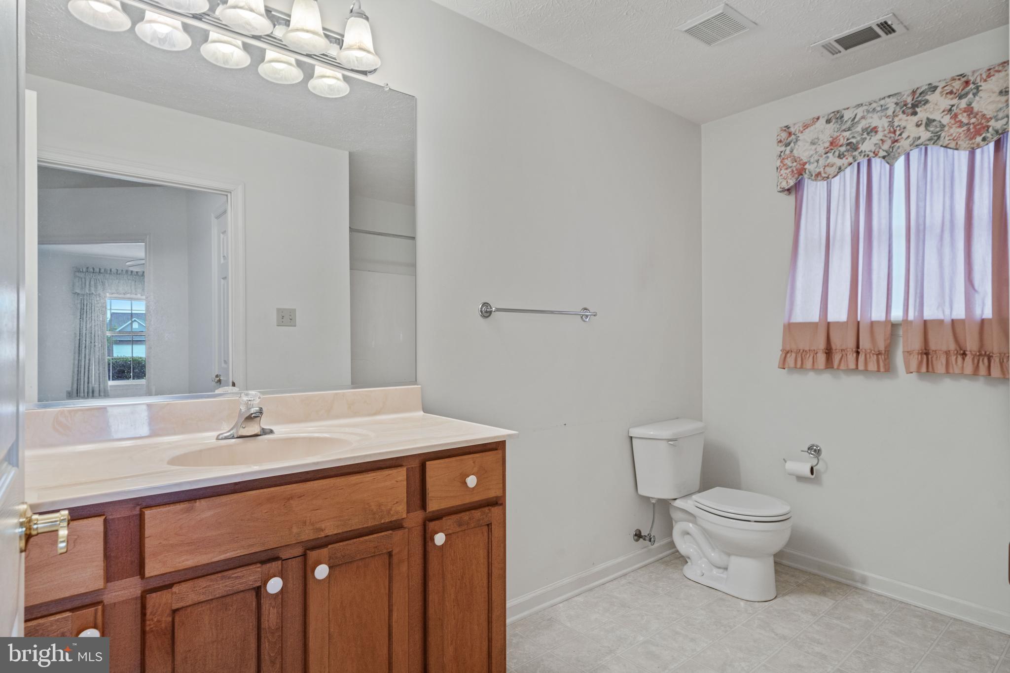 CROSS CREEK VILLAGE - Residential