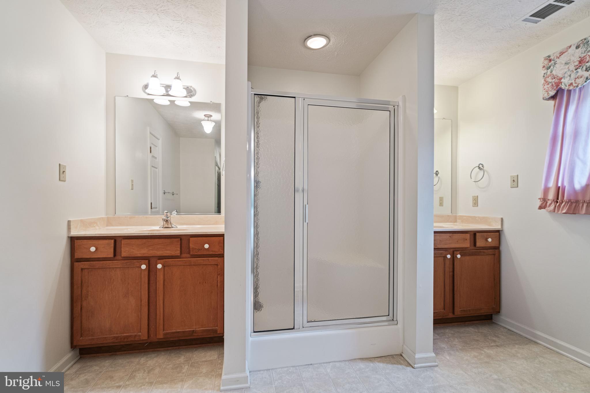 CROSS CREEK VILLAGE - Residential