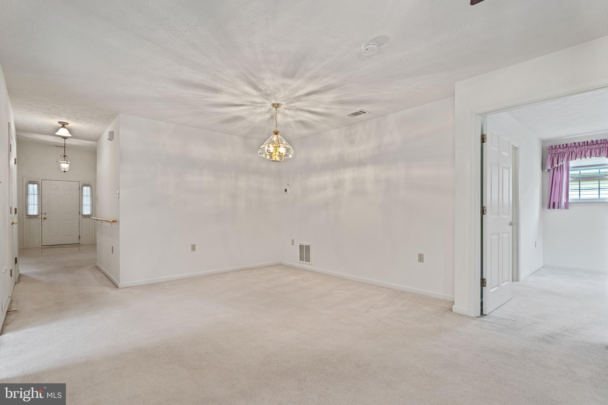 CROSS CREEK VILLAGE - Residential