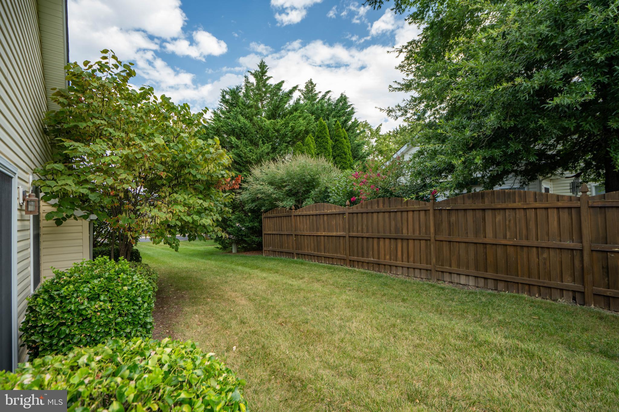 CROSS CREEK VILLAGE - Residential