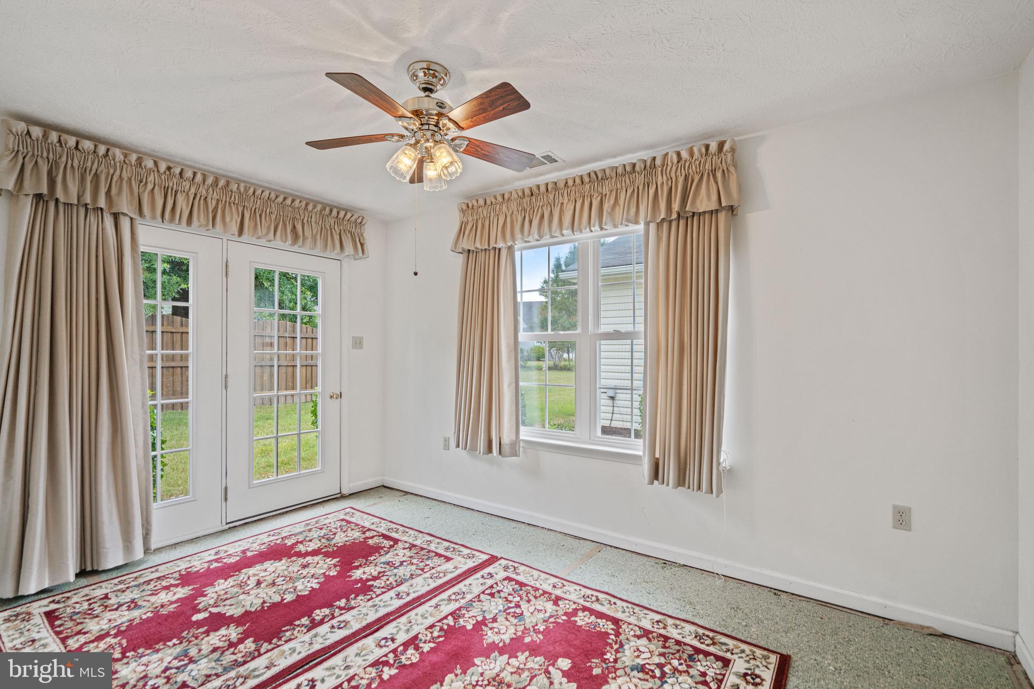 CROSS CREEK VILLAGE - Residential