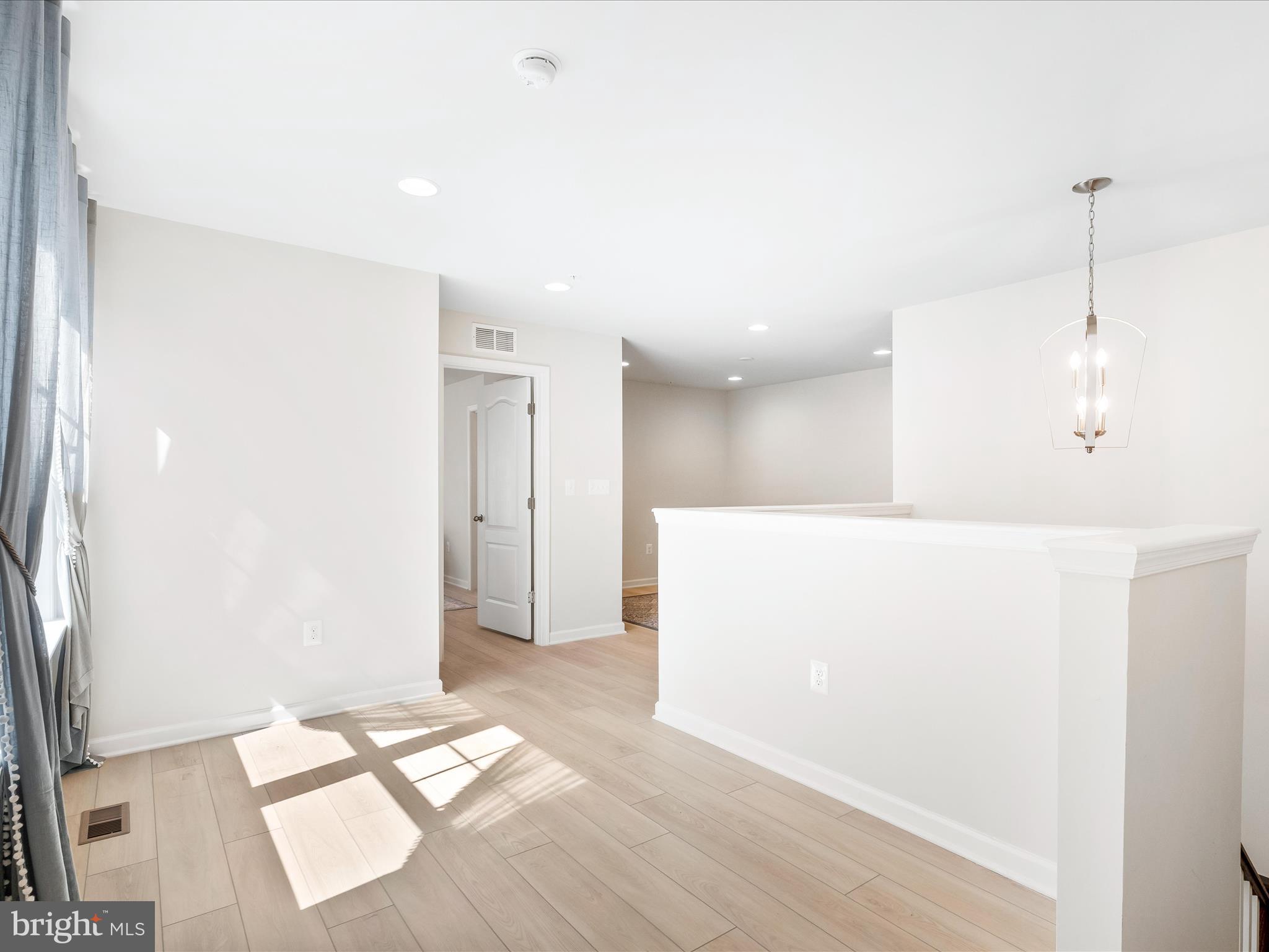 CABIN BRANCH - Residential