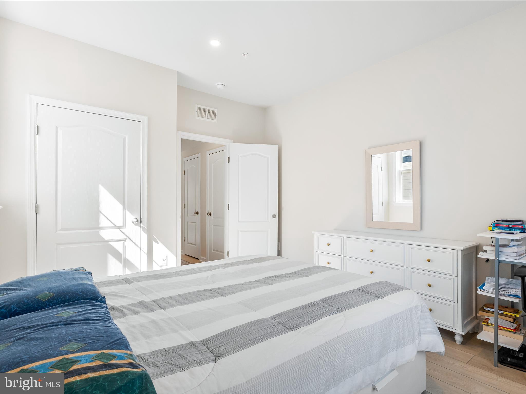 CABIN BRANCH - Residential