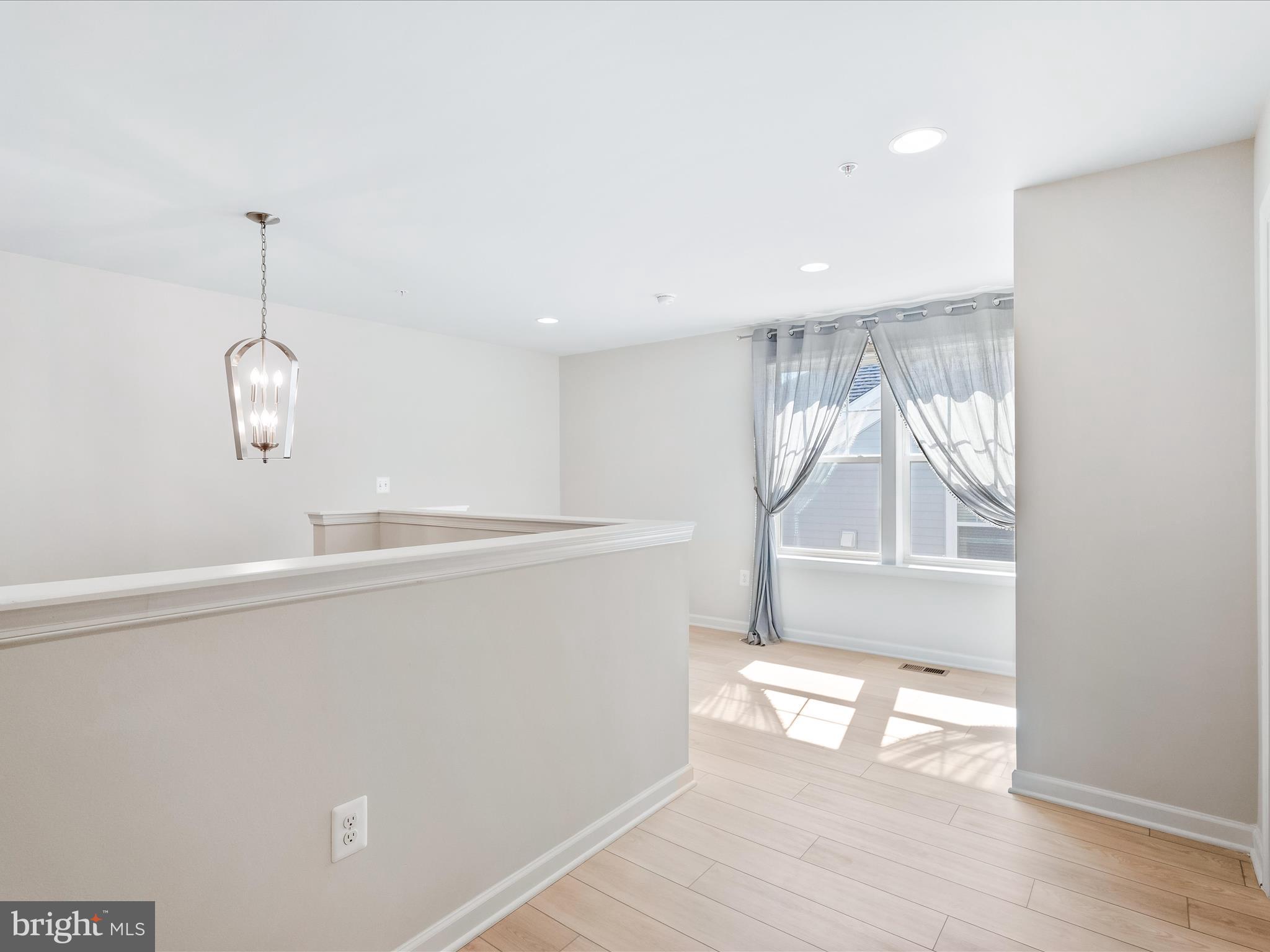 CABIN BRANCH - Residential