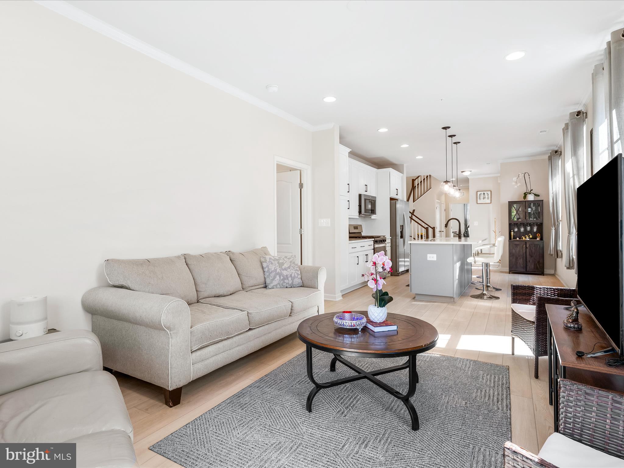 CABIN BRANCH - Residential