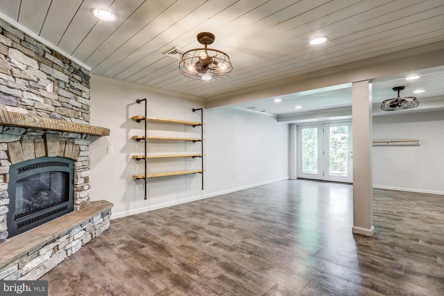 EAGLE WING ESTATES - Residential