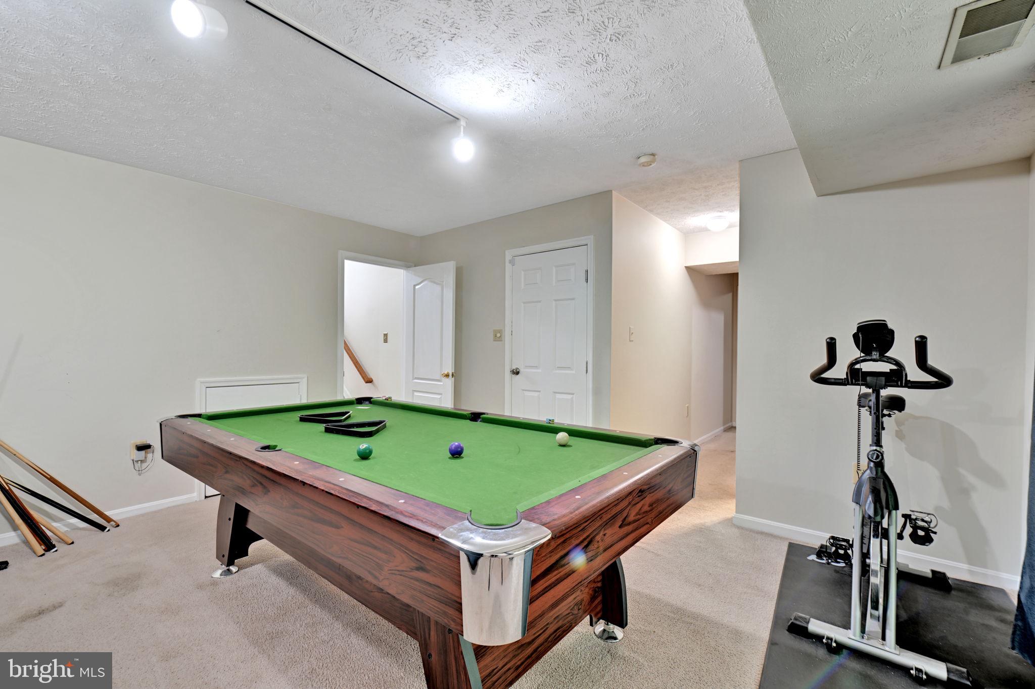 ST CHARLES DORCHESTER - Residential