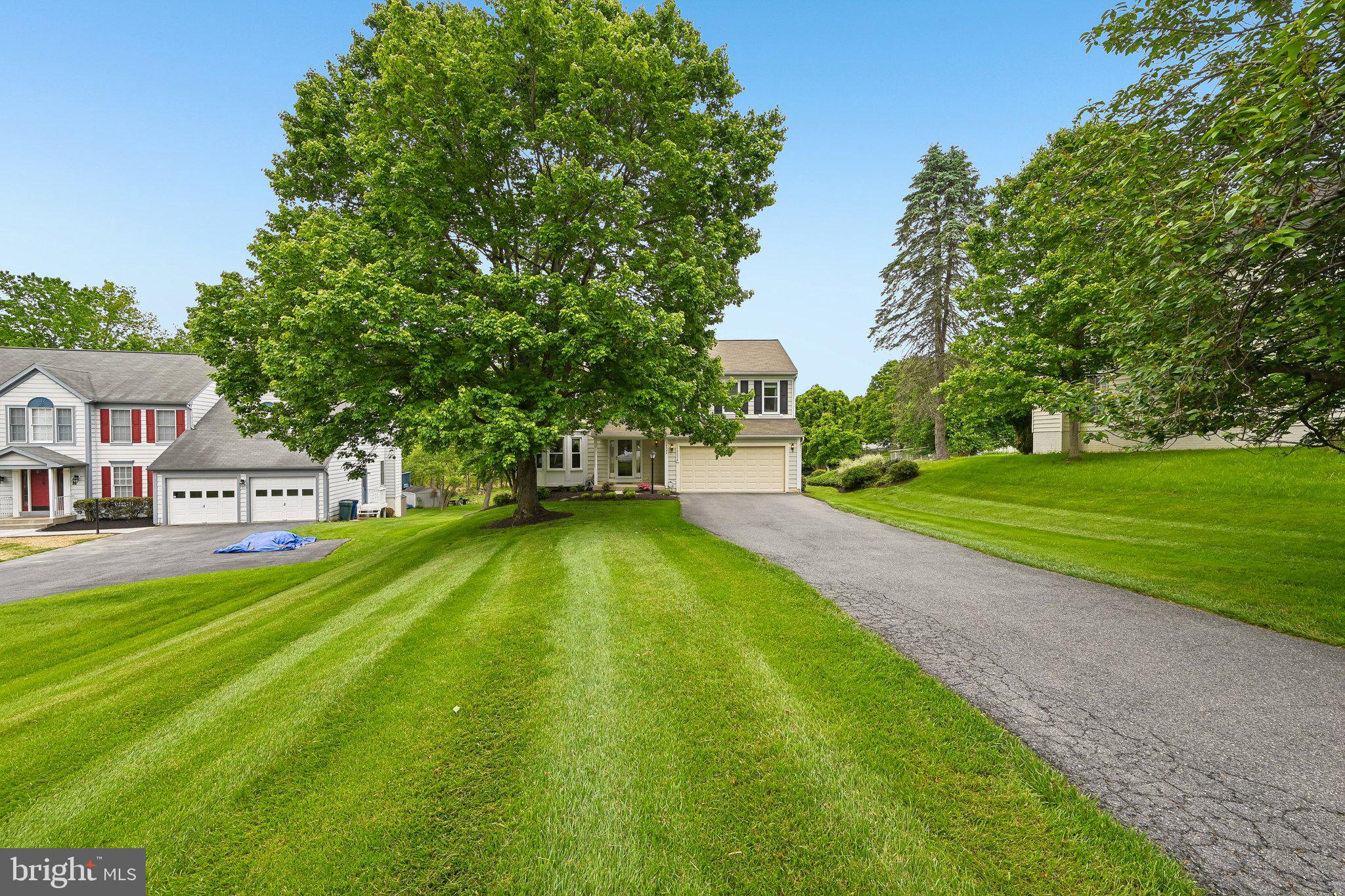 CENTENNIAL MANOR - Residential
