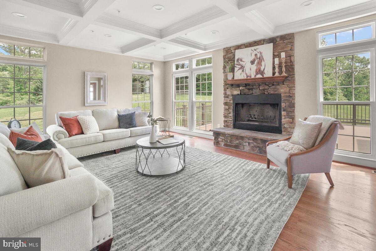 THE WARFIELDS II - Residential