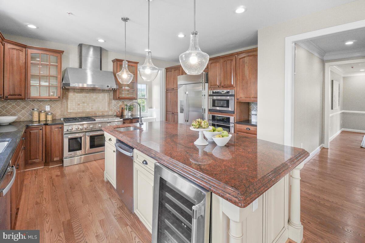 THE WARFIELDS II - Residential