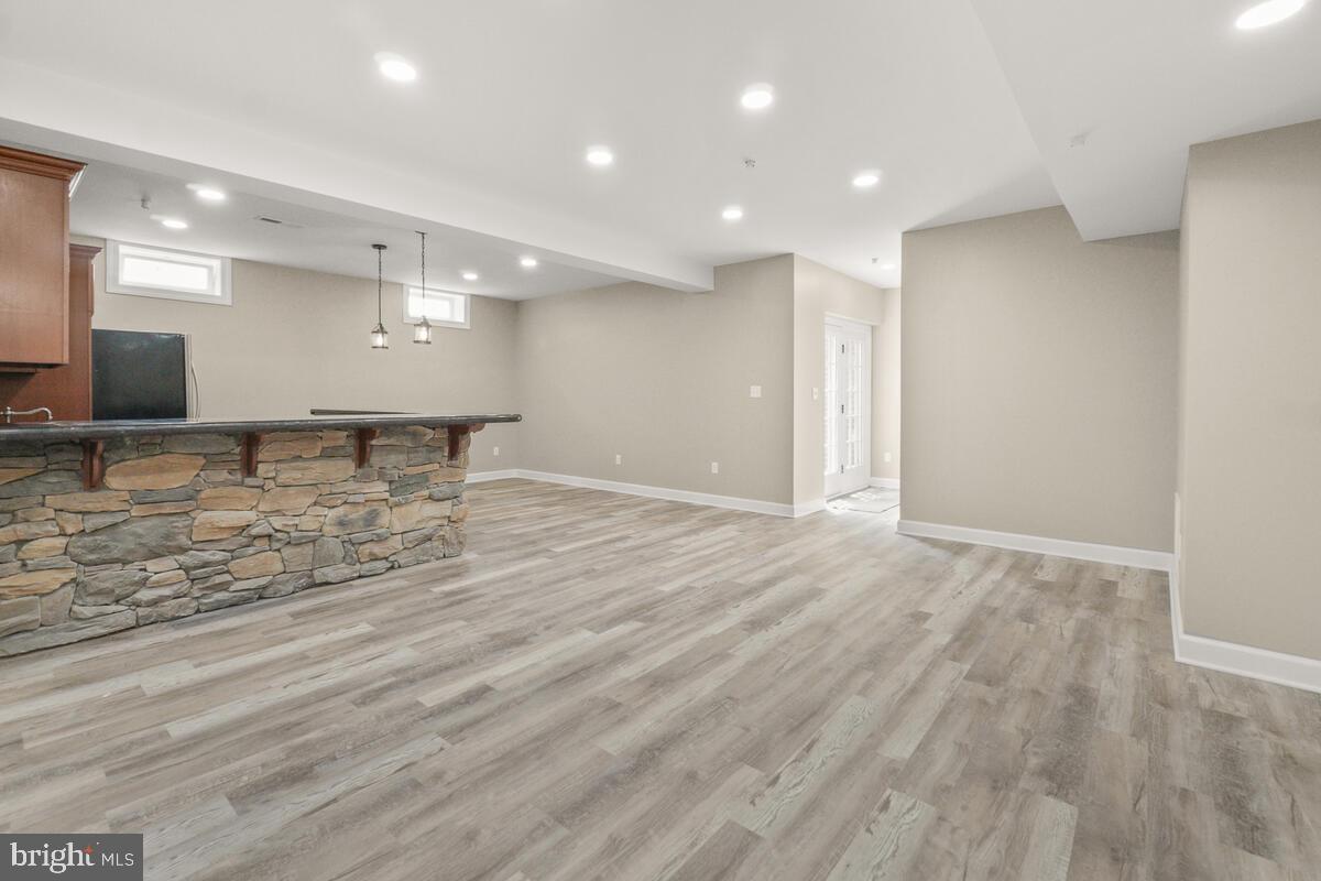 THE WARFIELDS II - Residential