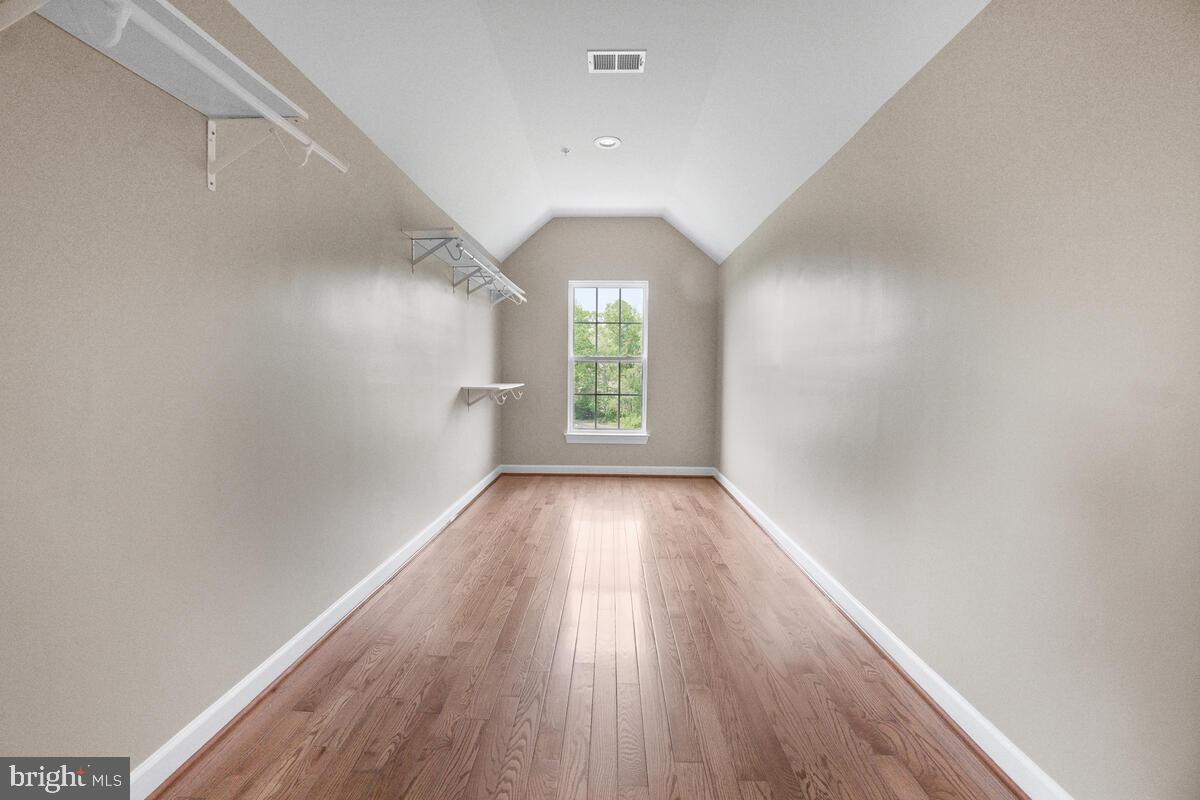 THE WARFIELDS II - Residential