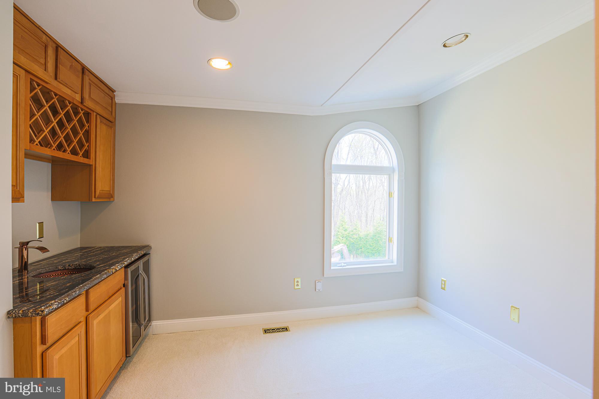 OWINGS MILLS - Residential