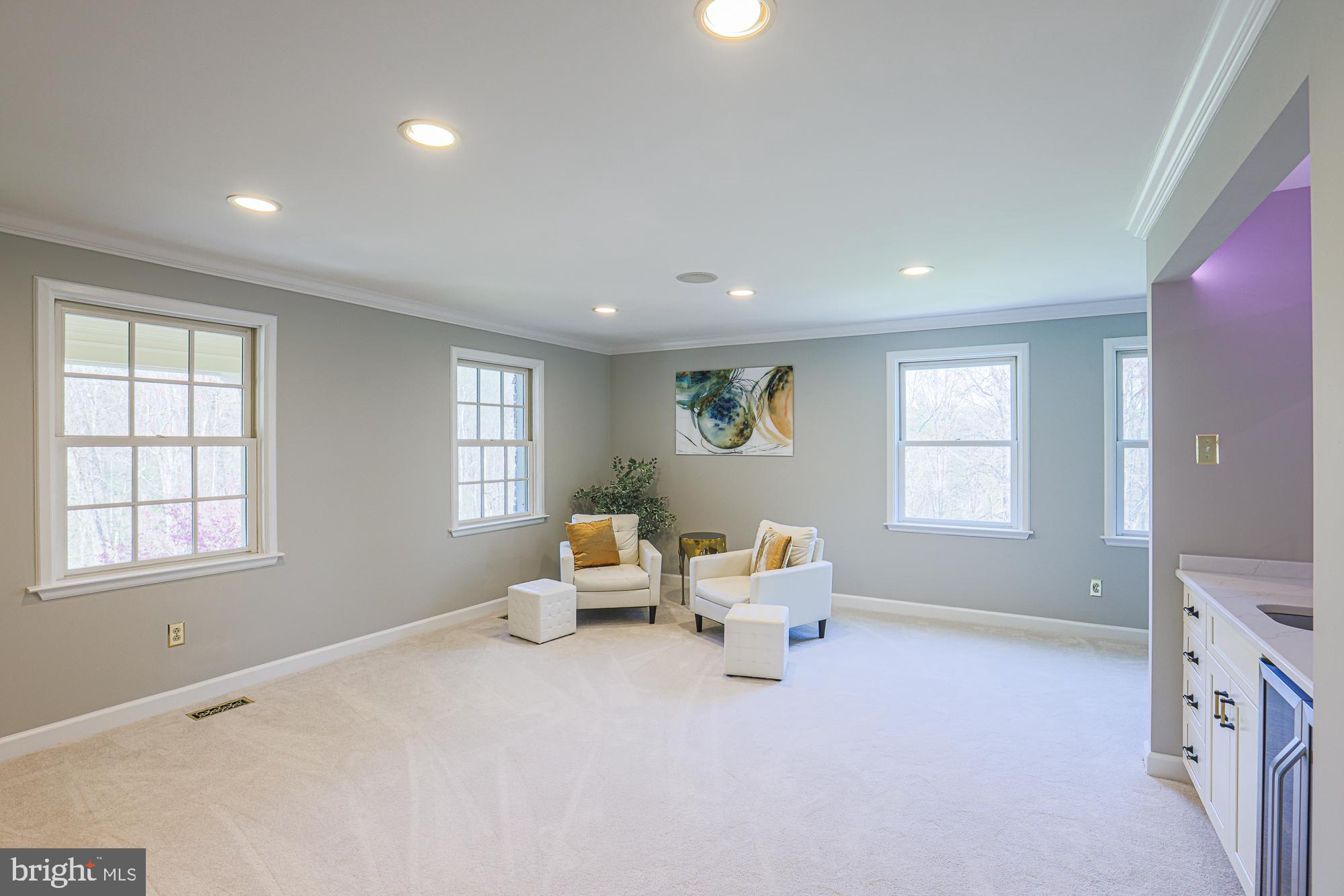 OWINGS MILLS - Residential