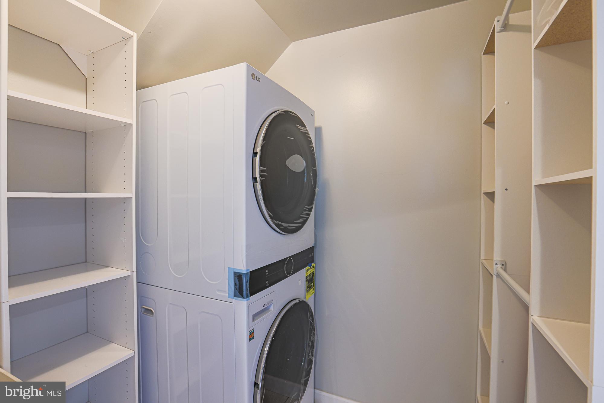 OWINGS MILLS - Residential