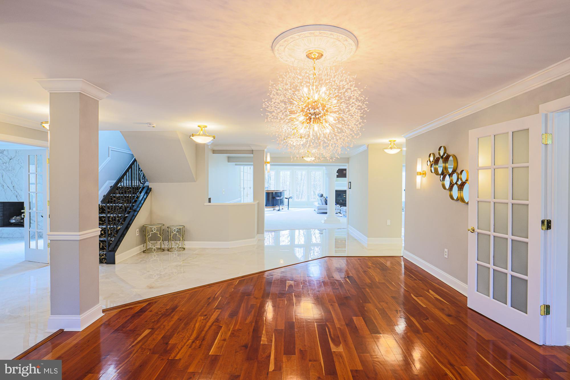 OWINGS MILLS - Residential