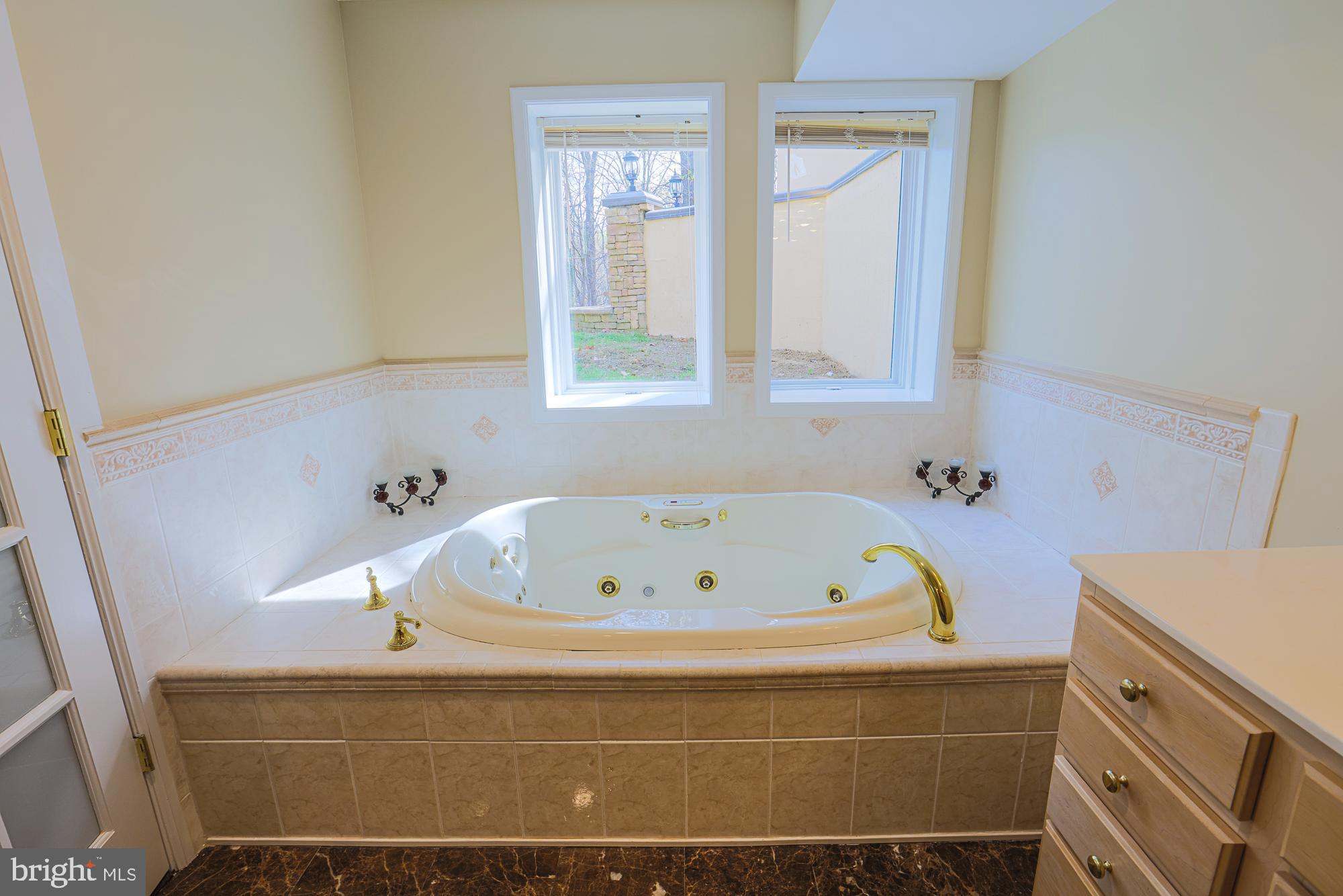 OWINGS MILLS - Residential