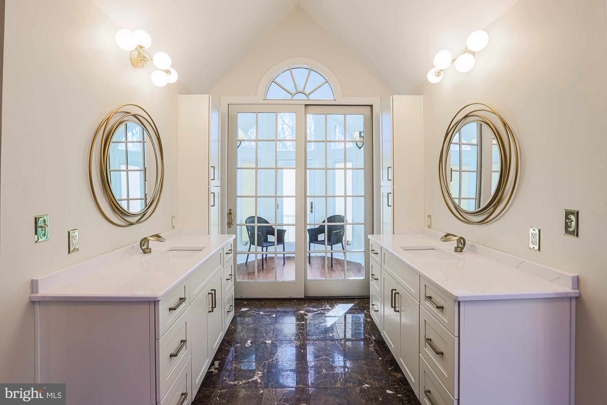 OWINGS MILLS - Residential