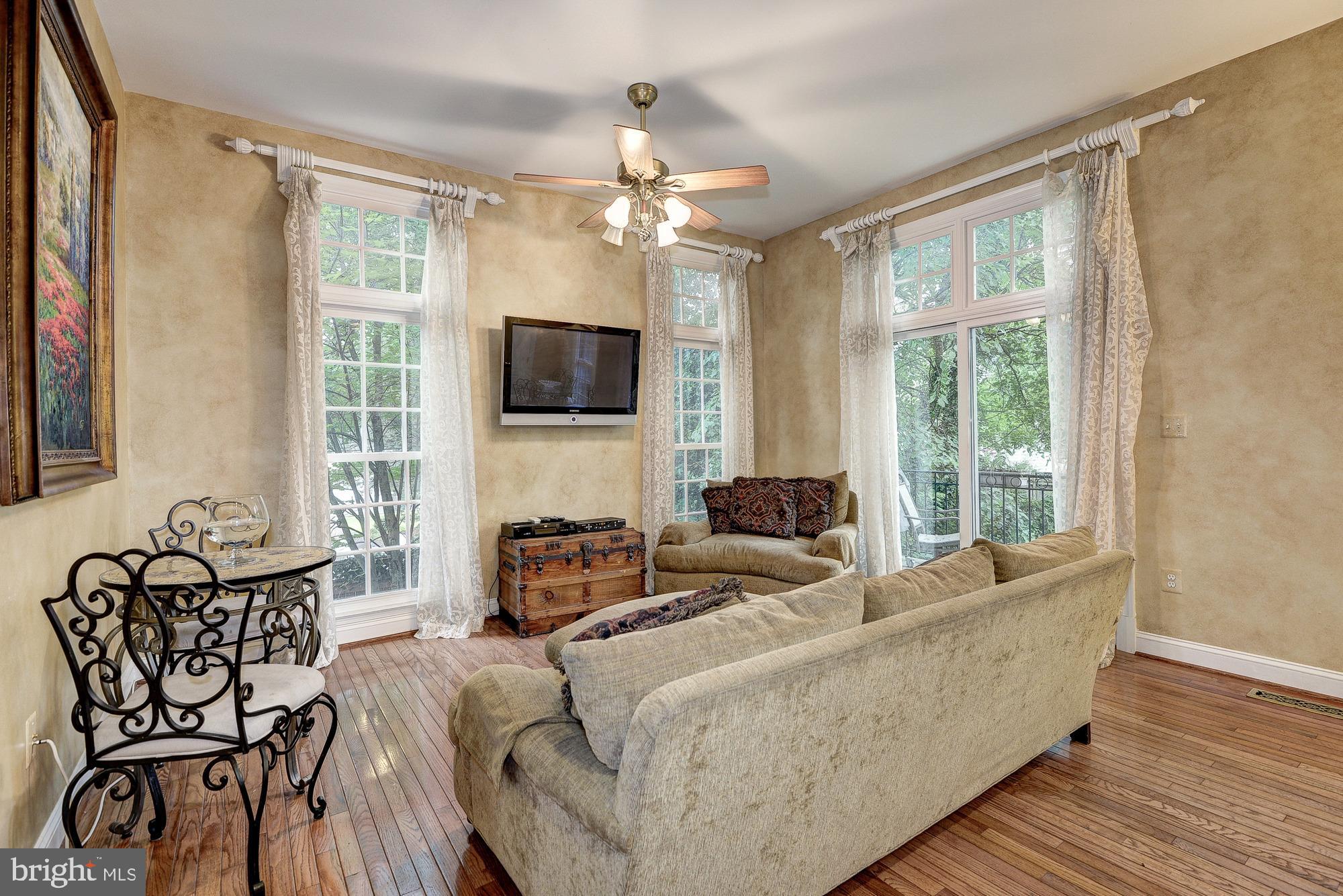 MCLEAN RIDGE - Residential Lease