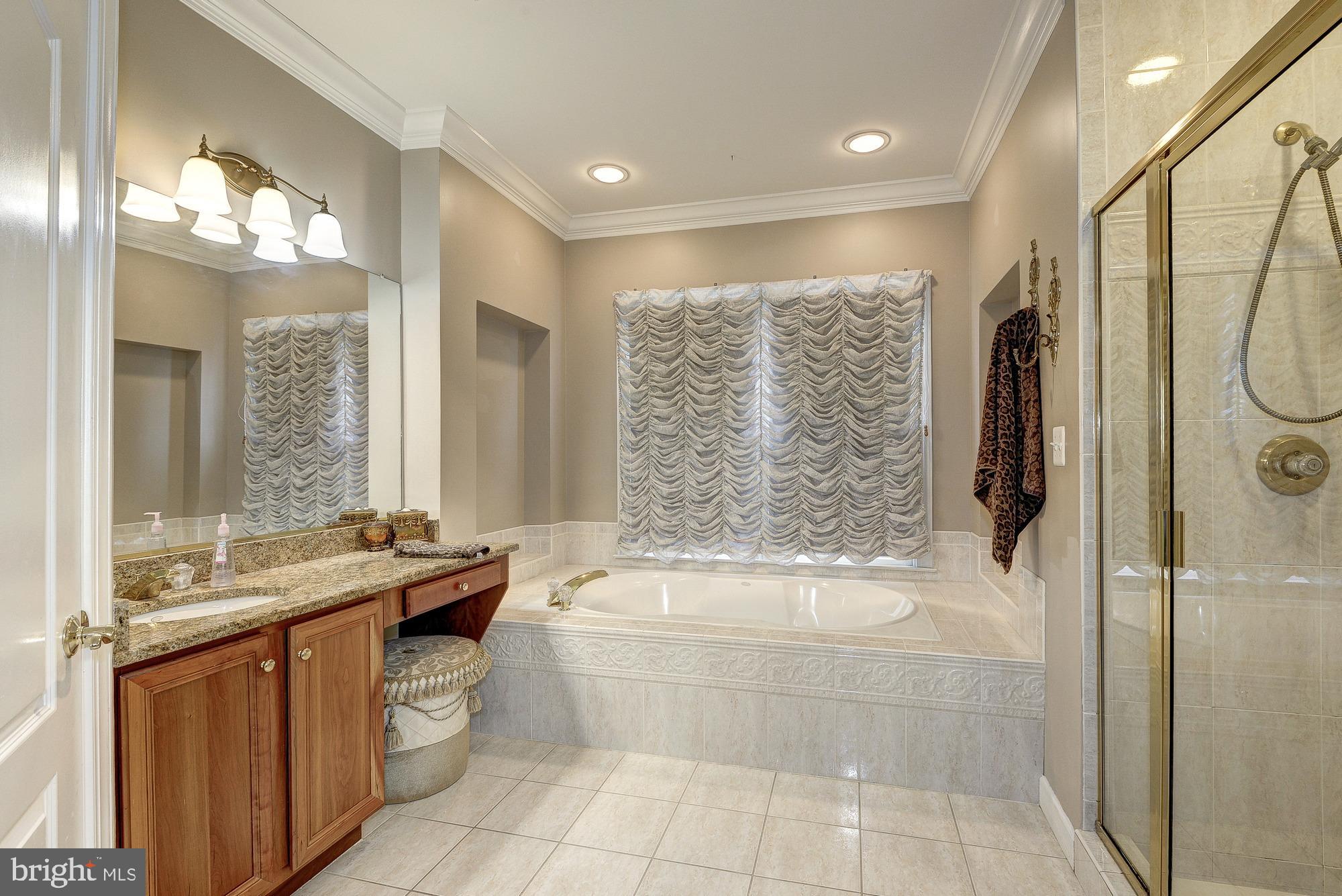 MCLEAN RIDGE - Residential Lease