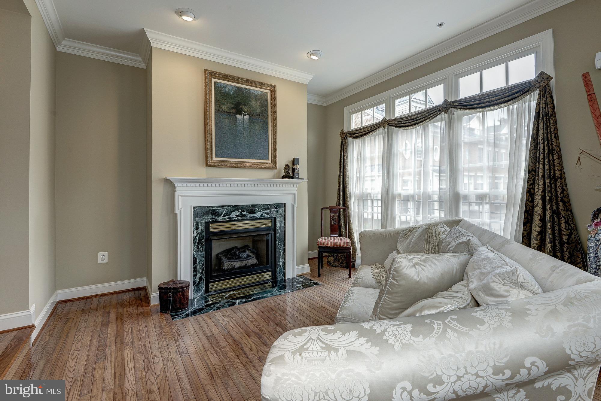 MCLEAN RIDGE - Residential Lease