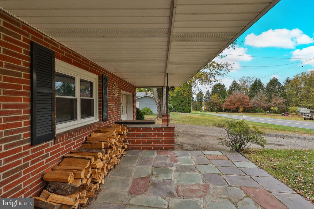 Photo of 5854 Old Carriage Road, BATH, PA 18014 (MLS # PANH2008890)