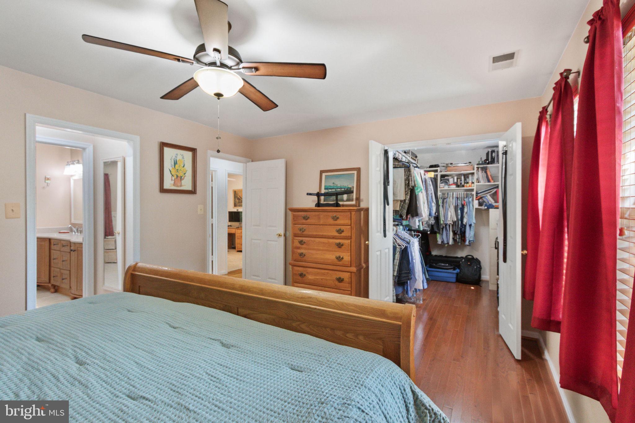 THE MANORS OF PARK RIDGE - Residential