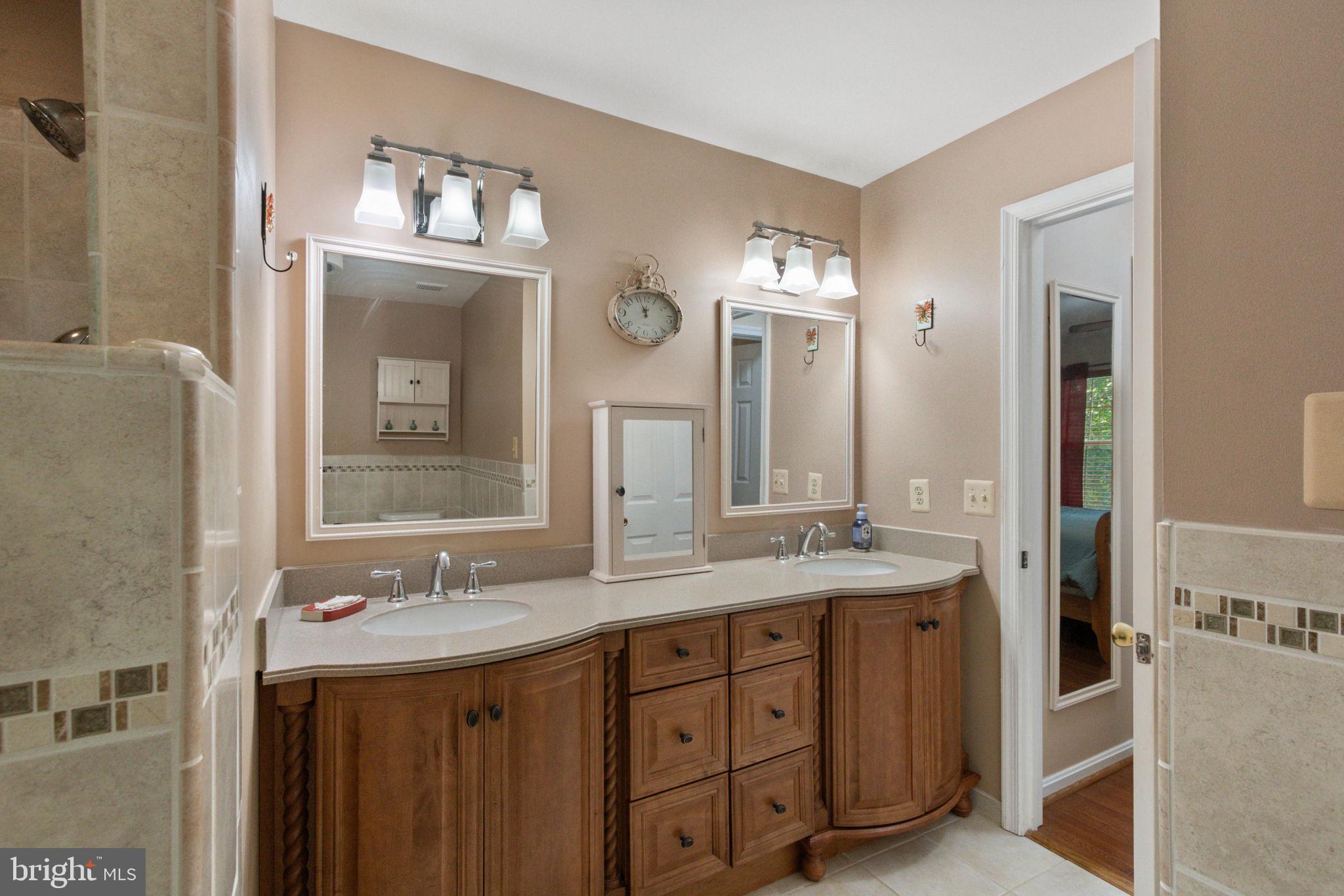 THE MANORS OF PARK RIDGE - Residential