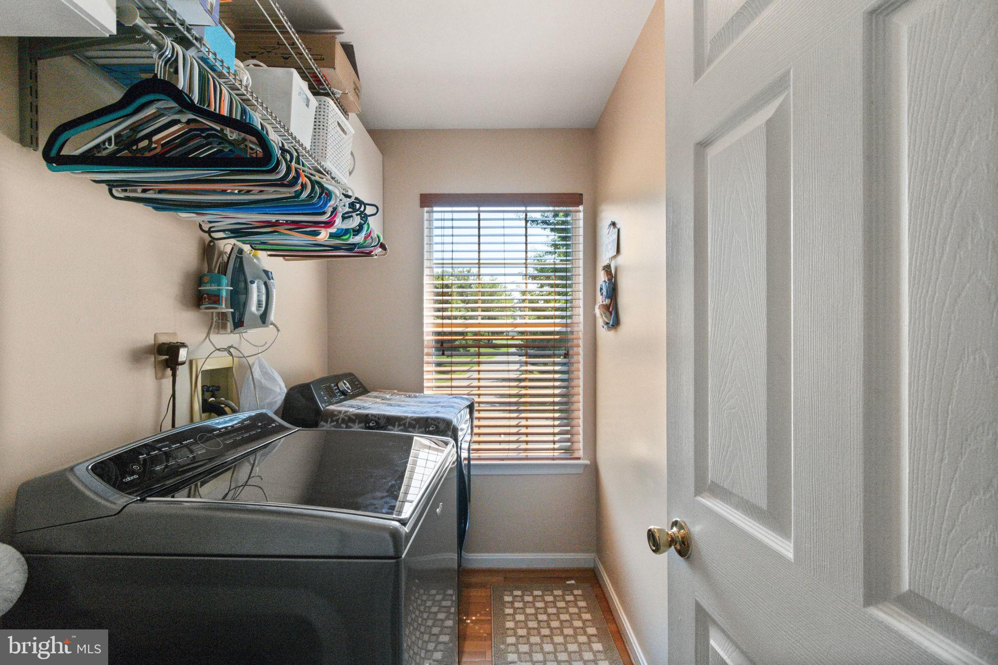 THE MANORS OF PARK RIDGE - Residential